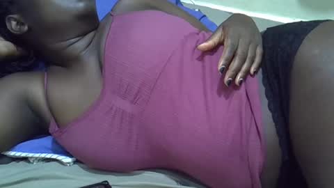 Snapshot of prettybooty1 chatting on 03-05-25, 02:14 prettybooty1 online show from 03-05-25, 02:14