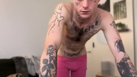 pretty boy online show from 05-08-26, 03:23