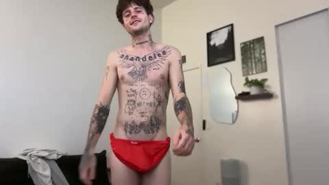pretty boy online show from 05-11-26, 05:35