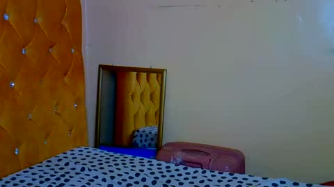 Snapshot of prettycandy0 chatting on 02-20-26, 04:31 prettycandy0 online show from 02-20-26, 04:31