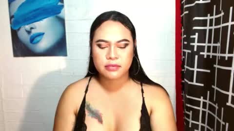 prettydiannara online show from 10-18-25, 01:52