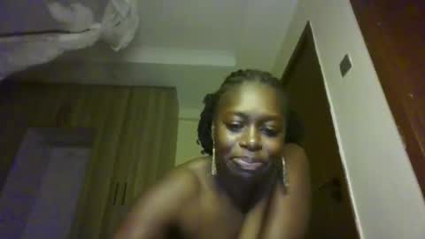 prettydulce online show from 05-06-26, 02:19