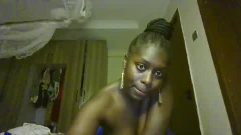 prettydulce online show from 05-31-26, 02:13