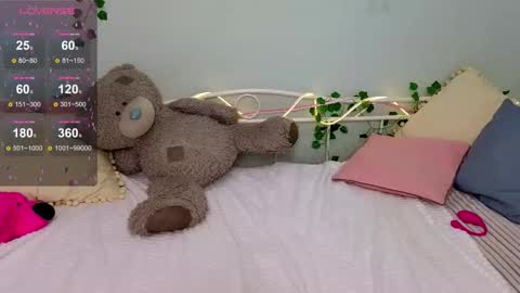 Evie online show from 02-09-26, 09:57