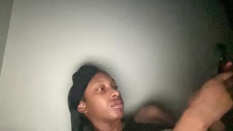 Snapshot of prettyfacefemale chatting on 02-13-26, 07:37 prettyfacefemale online show from 02-13-26, 07:37