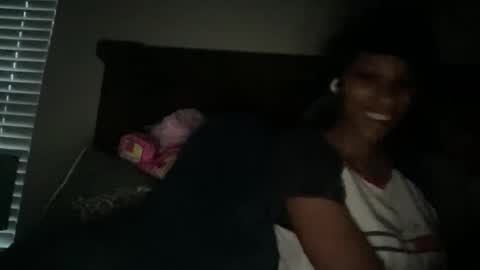 Snapshot of prettyfacefemale chatting on 02-19-26, 10:39 prettyfacefemale online show from 02-19-26, 10:39