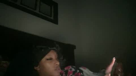 Snapshot of prettyfacefemale chatting on 03-26-26, 08:03 prettyfacefemale online show from 03-26-26, 08:03