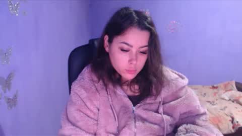 prettyjulliette online show from 01-03-25, 02:08