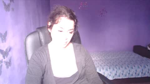 prettyjulliette online show from 01-22-25, 12:38