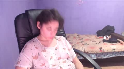 prettyjulliette online show from 01-24-25, 06:46