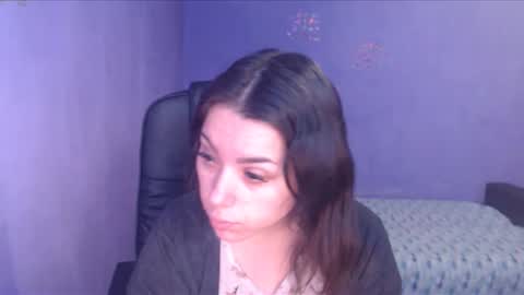 prettyjulliette online show from 02-04-25, 12:11