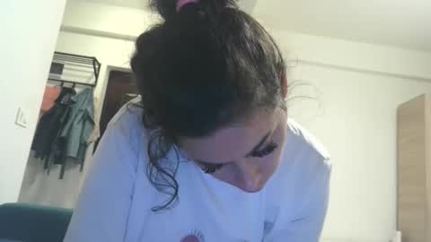 prettyjulliette online show from 11-16-25, 04:45