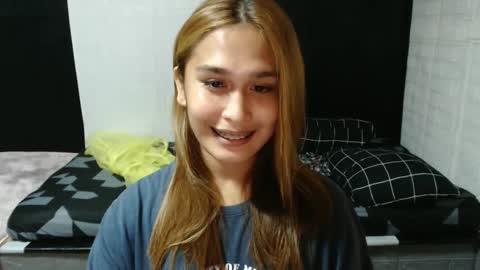 Snapshot of prettykate_04 chatting on 12-27-24, 03:04 Kate online show from 12-27-24, 03:04