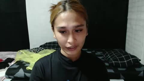 Snapshot of prettykate_04 chatting on 01-03-25, 11:57 Kate online show from 01-03-25, 11:57