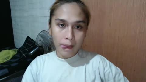 Snapshot of prettykate_04 chatting on 01-14-25, 07:21 Kate online show from 01-14-25, 07:21