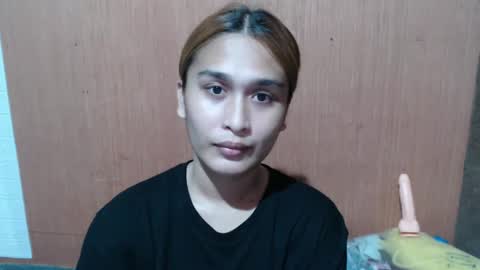 Snapshot of prettykate_04 chatting on 01-19-25, 06:00 Kate online show from 01-19-25, 06:00