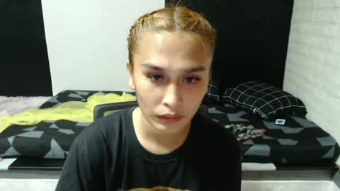 Snapshot of prettykate_04 chatting on 01-31-25, 11:35 Kate online show from 01-31-25, 11:35