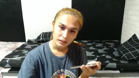 Snapshot of prettykate_04 chatting on 02-04-25, 03:26 Kate online show from 02-04-25, 03:26