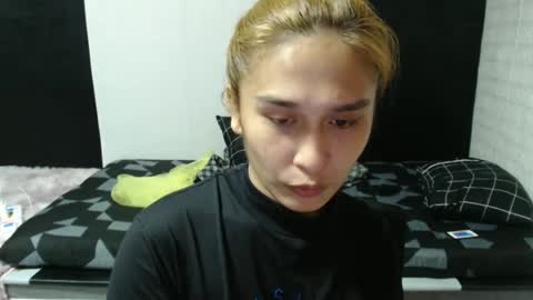 Snapshot of prettykate_04 chatting on 02-12-25, 08:27 Kate online show from 02-12-25, 08:27