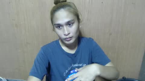 Snapshot of prettykate_04 chatting on 02-23-25, 03:40 Kate online show from 02-23-25, 03:40