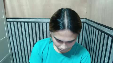 Snapshot of prettykate_04 chatting on 10-03-25, 02:58 Kate online show from 10-03-25, 02:58