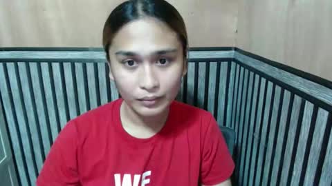 Snapshot of prettykate_04 chatting on 10-16-25, 01:06 Kate online show from 10-16-25, 01:06