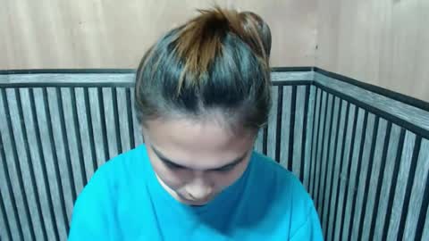 Snapshot of prettykate_04 chatting on 10-29-25, 07:54 Kate online show from 10-29-25, 07:54