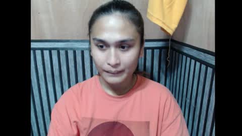 Snapshot of prettykate_04 chatting on 11-02-25, 11:12 Kate online show from 11-02-25, 11:12