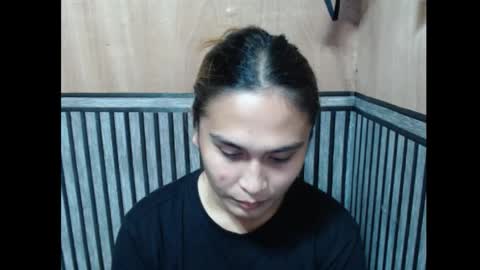 Snapshot of prettykate_04 chatting on 11-09-25, 05:00 Kate online show from 11-09-25, 05:00