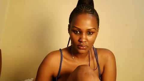 Snapshot of prettykeilaa chatting on 03-06-26, 01:29 prettykeilaa online show from 03-06-26, 01:29