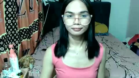 prettykhelcy online show from 06-14-26, 12:08