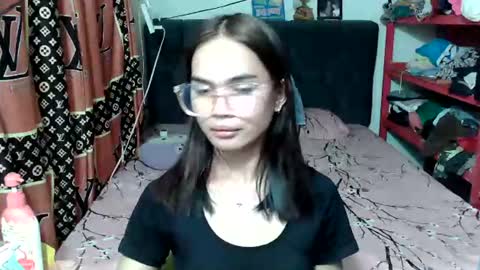 prettykhelcy online show from 06-25-26, 11:37