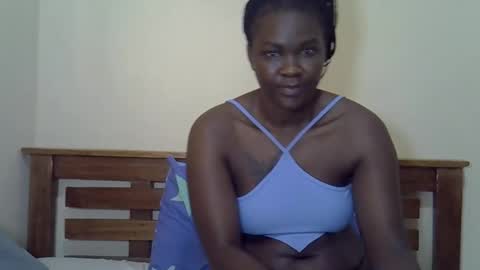 LILIAN online show from 05-03-26, 07:14