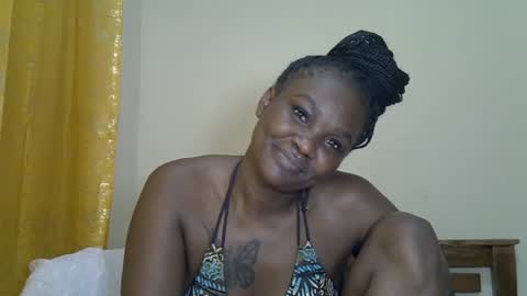 LILIAN online show from 07-02-26, 03:23
