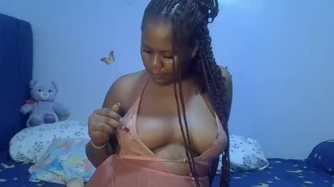 prettymel1 online show from 03-13-26, 09:43