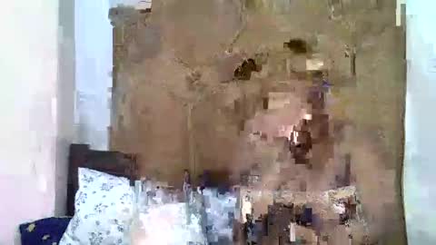 Snapshot of prettymel_ chatting on 03-04-25, 04:41 prettymel_ online show from 03-04-25, 04:41