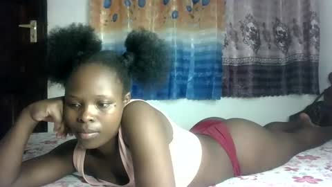 Snapshot of prettymelly_ chatting on 02-03-25, 06:49 Melly online show from 02-03-25, 06:49
