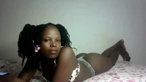 Snapshot of prettymelly_ chatting on 03-03-25, 06:55 Melly online show from 03-03-25, 06:55