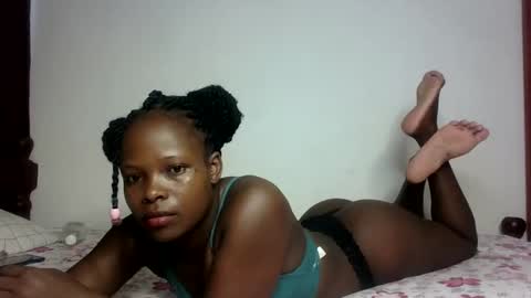 Snapshot of prettymelly_ chatting on 03-06-25, 07:03 Melly online show from 03-06-25, 07:03
