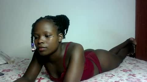 Snapshot of prettymelly_ chatting on 03-06-25, 07:10 Melly online show from 03-06-25, 07:10
