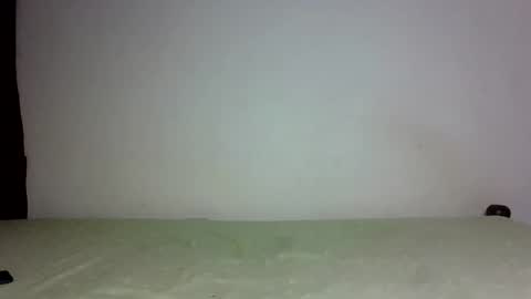 Snapshot of prettymelly_ chatting on 03-11-25, 06:30 Melly online show from 03-11-25, 06:30