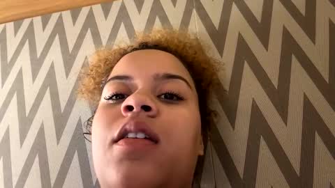 prettynthick660152 online show from 02-16-25, 11:16