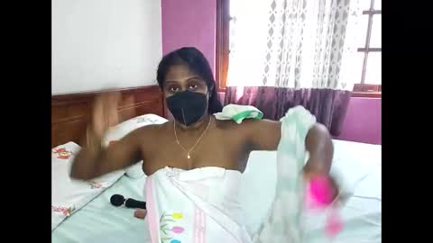 Prettypriya online show from 03-16-26, 04:29