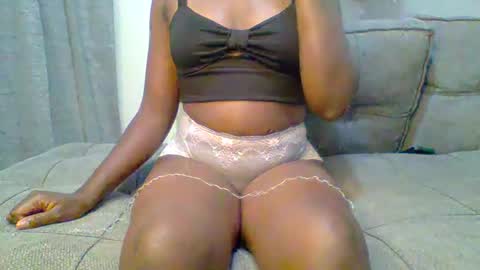 pretty queen online show from 12-09-24, 09:37