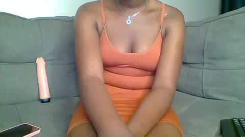 pretty queen online show from 11-08-25, 11:25