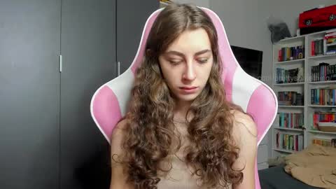 Sophie  next stream will be at Monday  i will wait you guys  online show from 02-10-26, 09:02