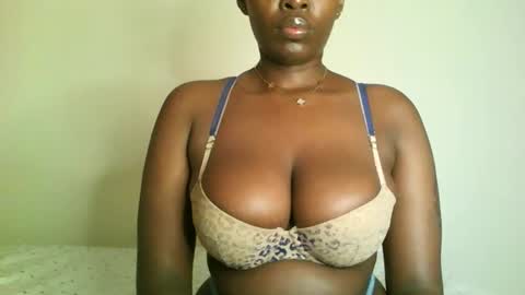 prettyvishy online show from 11-28-25, 07:55