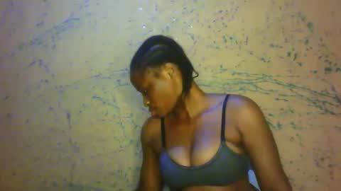 Snapshot of prettyxxpac chatting on 02-21-26, 01:39 prettyxxpac online show from 02-21-26, 01:39