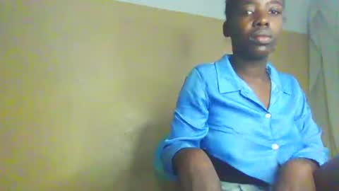 prettyzuzu online show from 09-10-25, 07:19