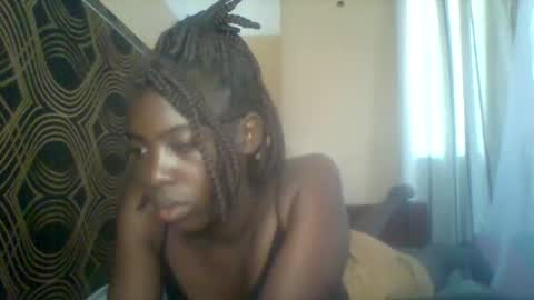 prettyzuzu online show from 09-29-25, 06:40